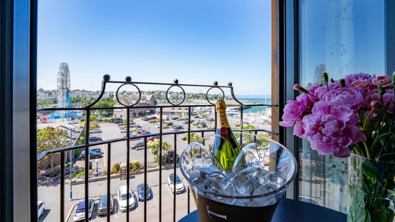 Marine Court Hotel Бангор Екстериор снимка