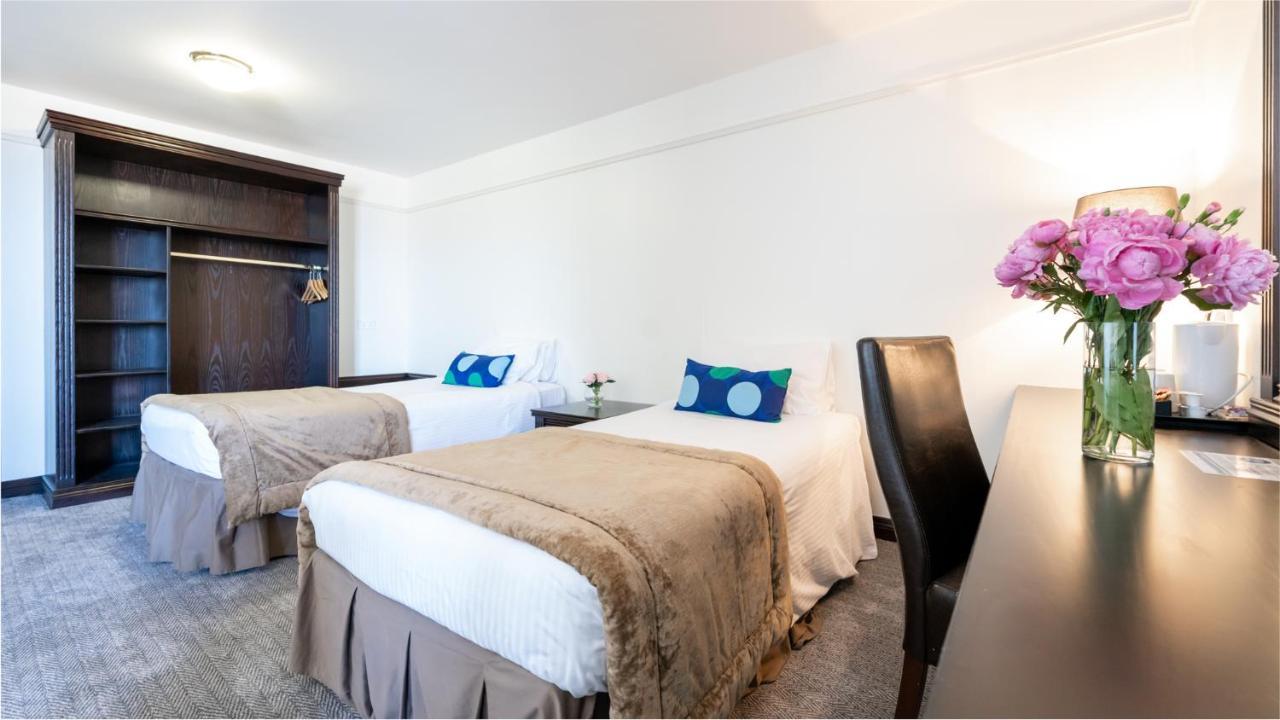 Marine Court Hotel Бангор Екстериор снимка