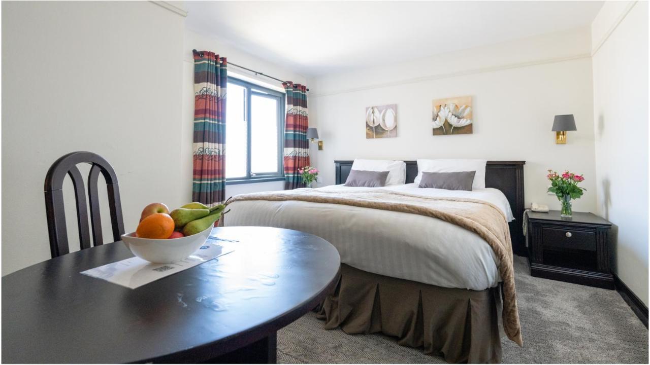 Marine Court Hotel Бангор Екстериор снимка